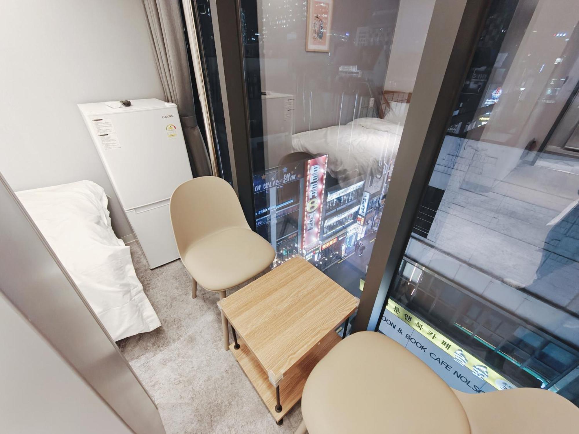 L Hostel Сеул Екстер'єр фото