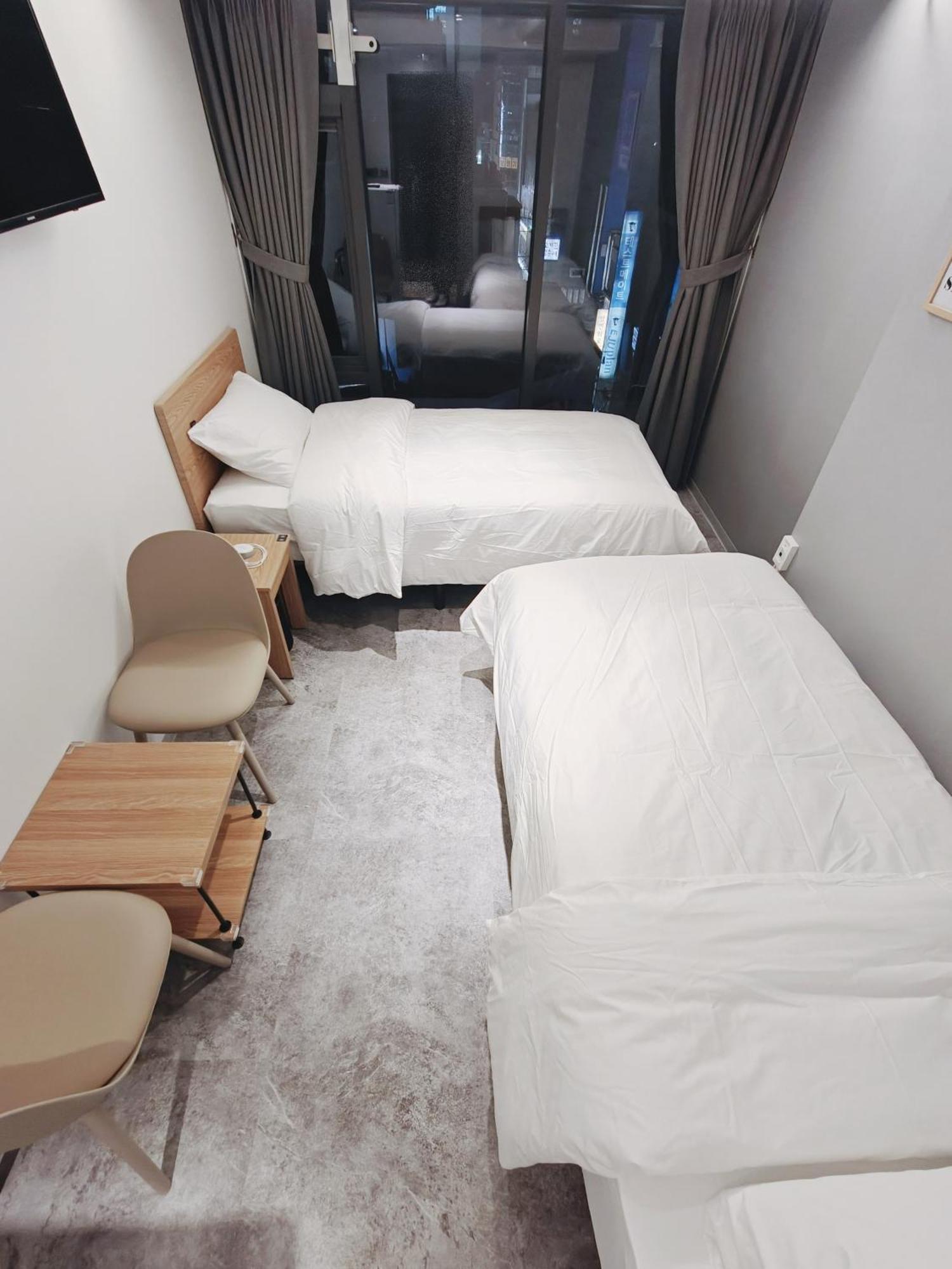 L Hostel Сеул Екстер'єр фото