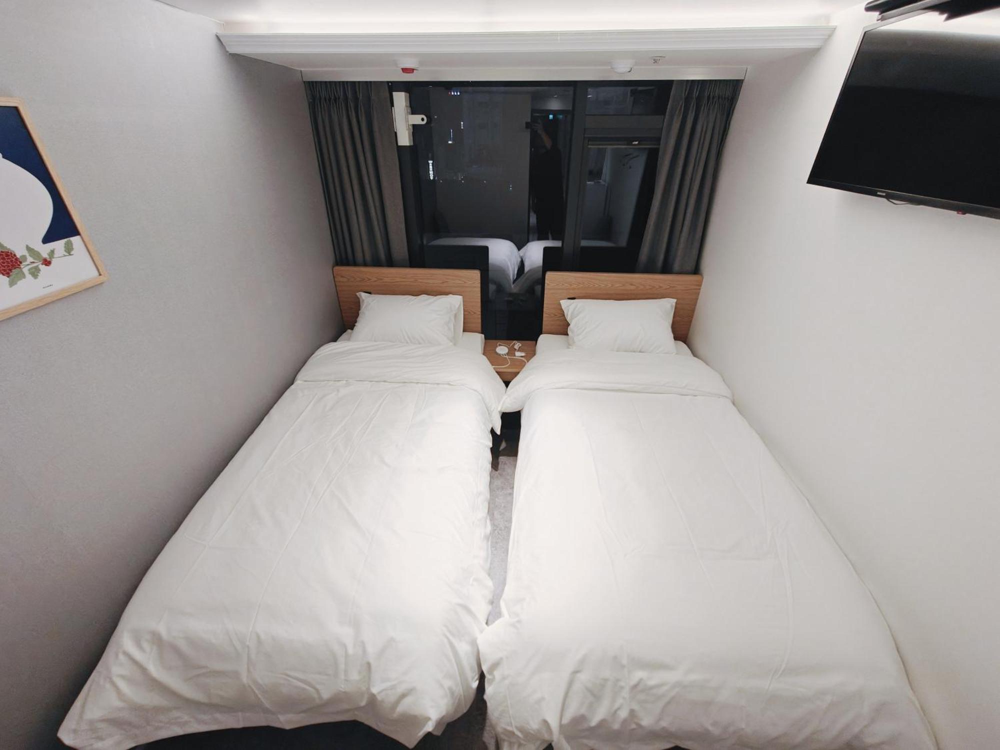L Hostel Сеул Екстер'єр фото