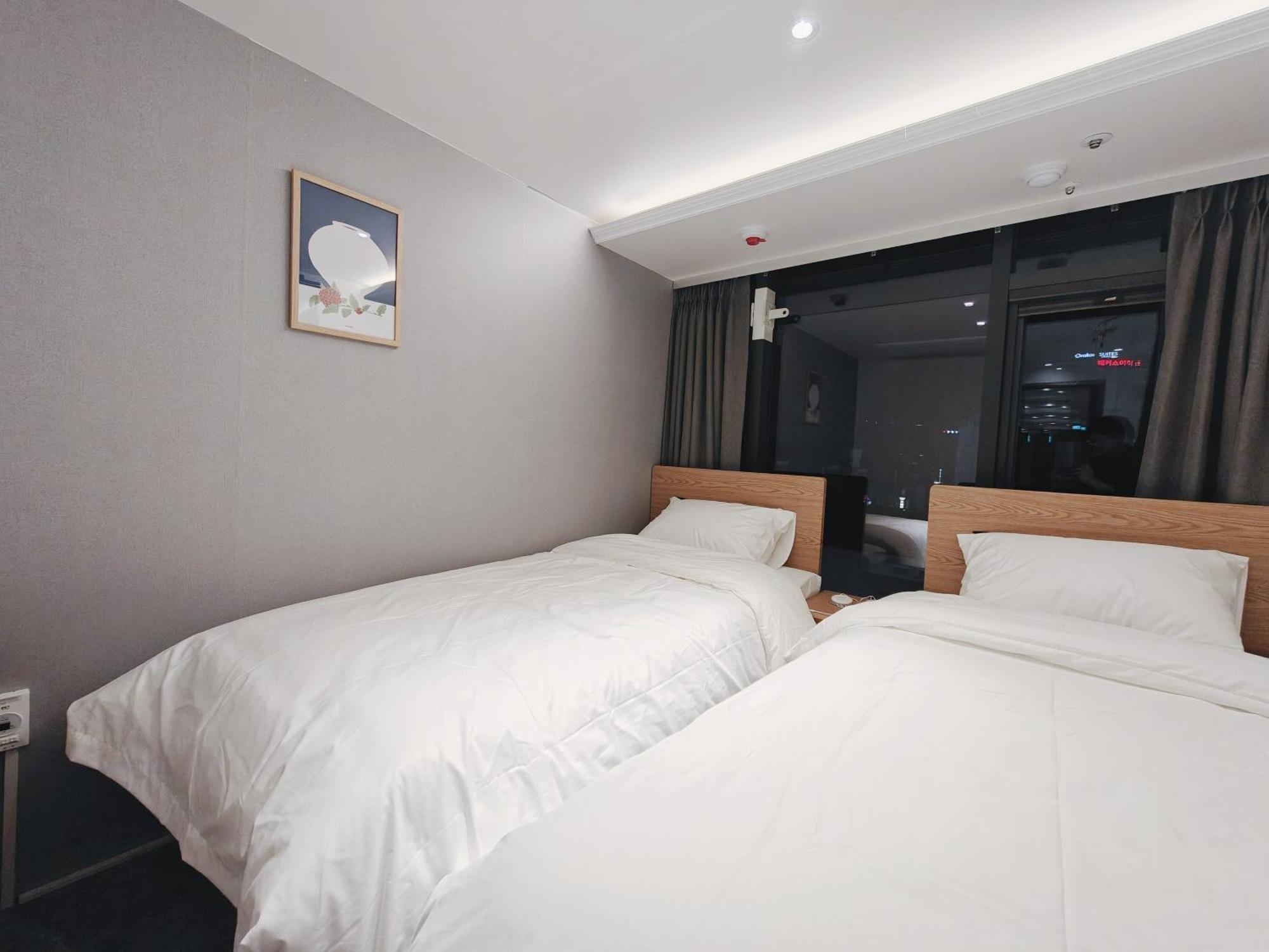 L Hostel Сеул Екстер'єр фото