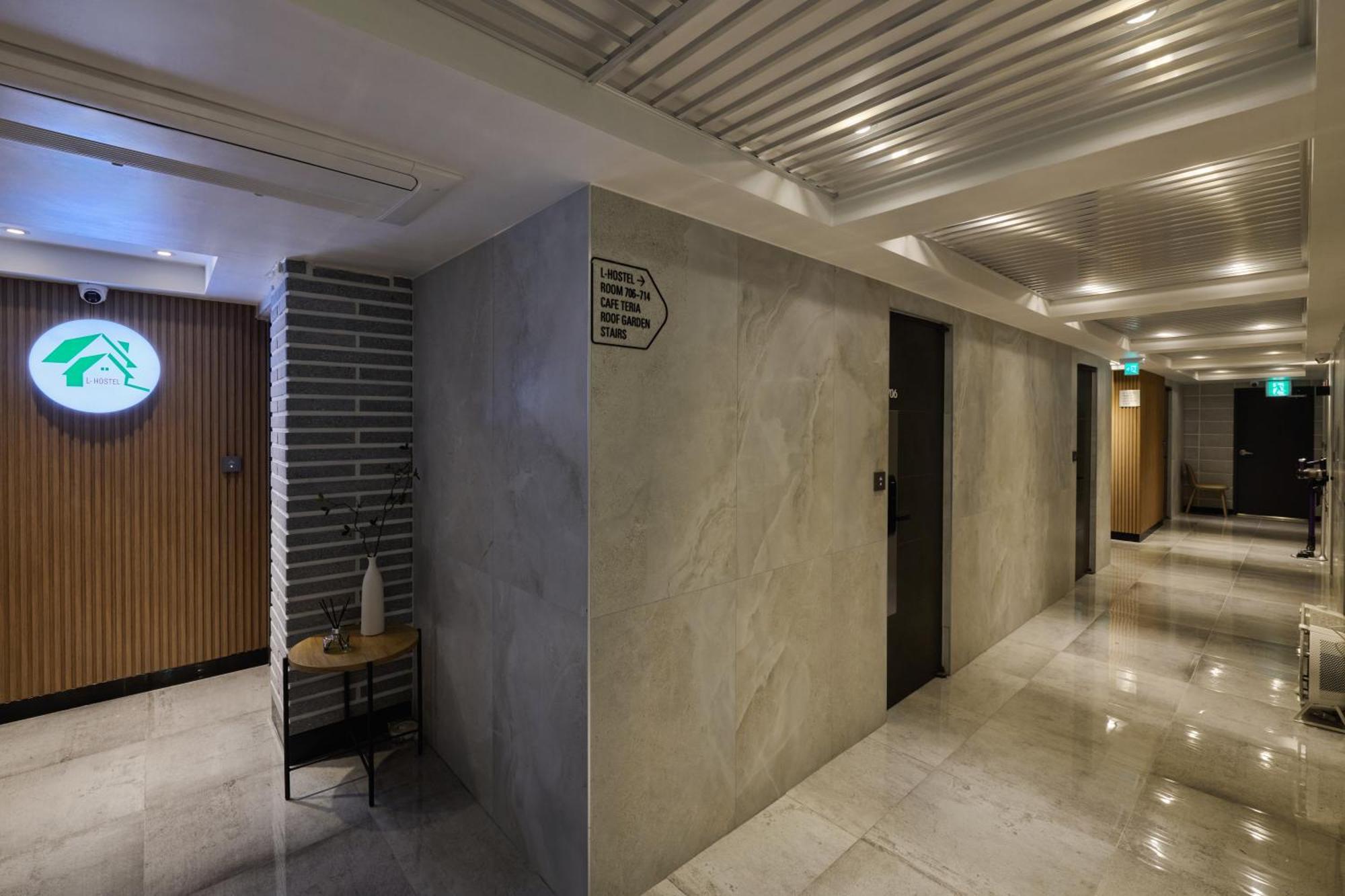 L Hostel Сеул Екстер'єр фото